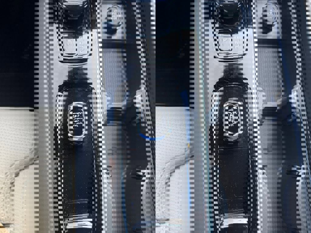 New 2026 Volvo V60 B5 Cross Country Ultra w/ Protection Package Premier image 15