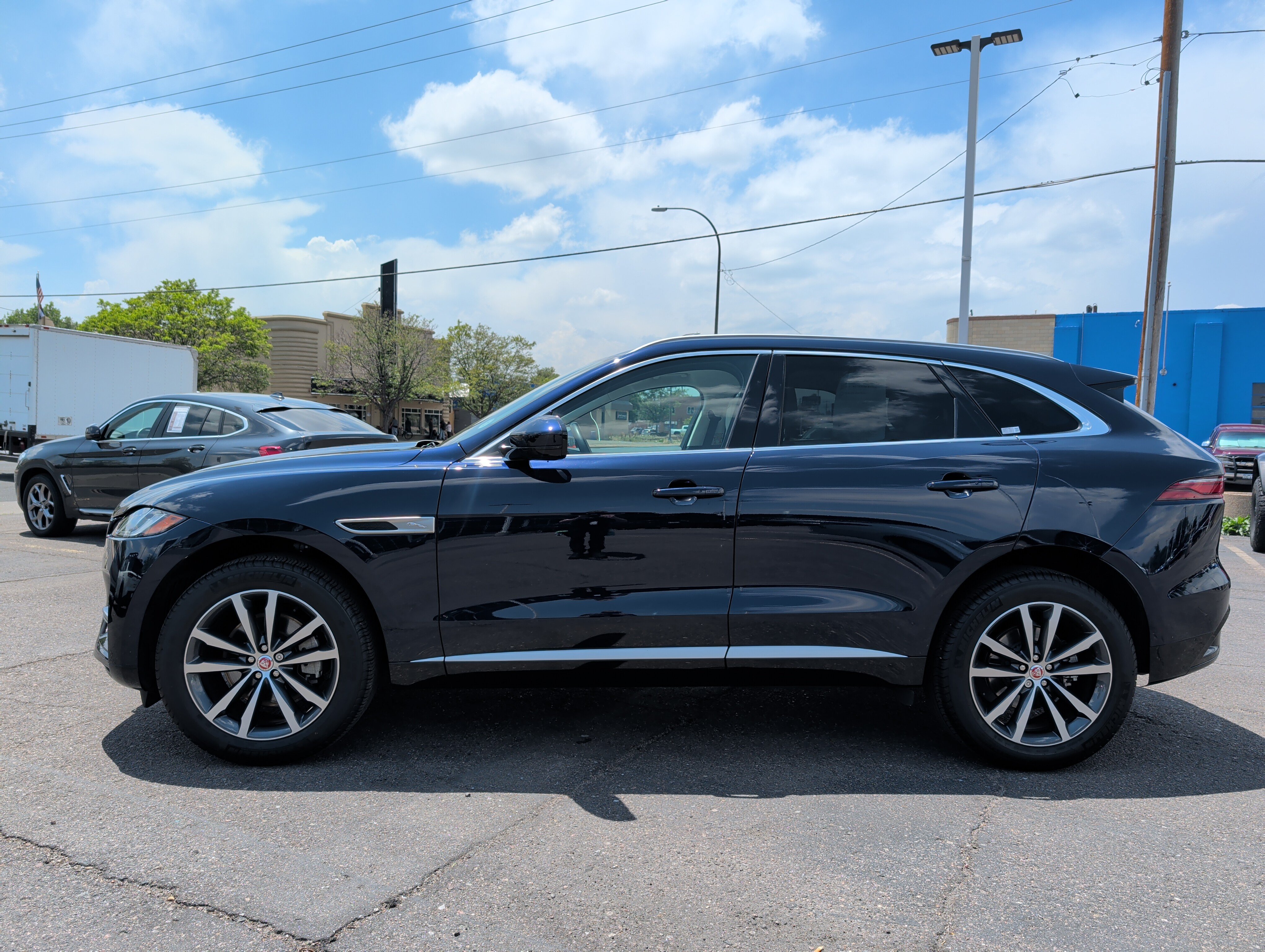 Certified 2022 Jaguar F-PACE S AWD/4WD image 8