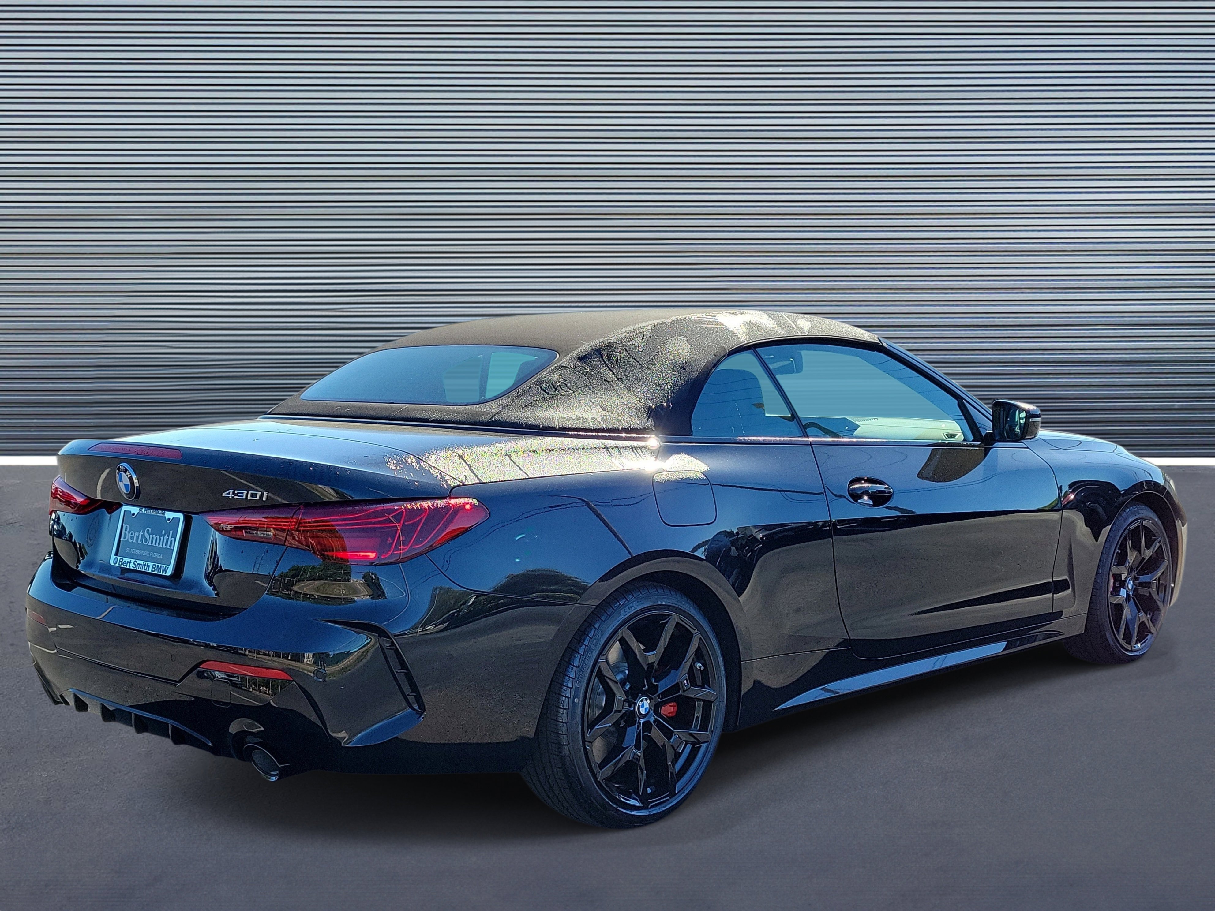 New 2026 BMW 430i Convertible w/ M Sport Package image 3