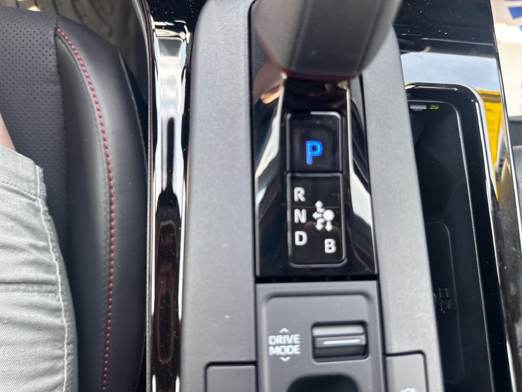 New 2026 Toyota Prius Plug-In Hybrid FWD image 25