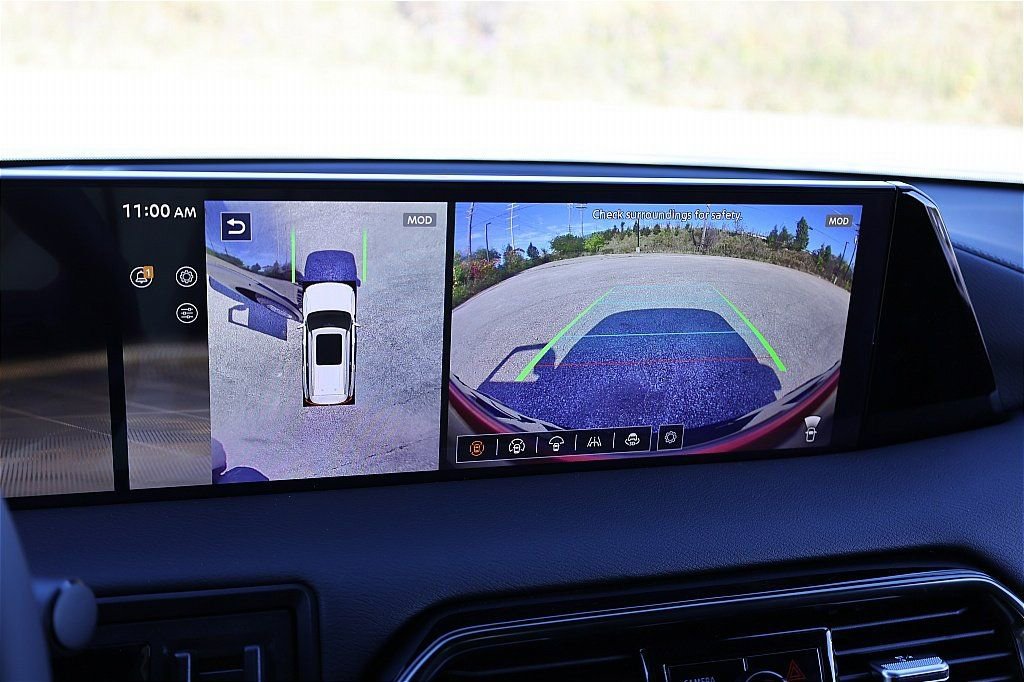 New 2026 Nissan Armada PRO-4X image 18