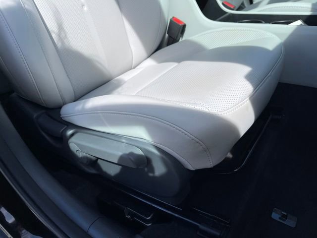 Used 2024 Hyundai Kona Limited image 37