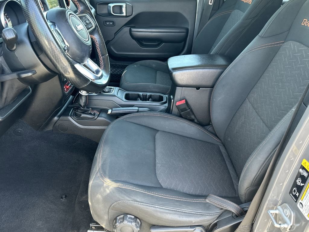 Certified 2020 Jeep Gladiator Mojave w/ LED Lighting Group AWD/4WD image 14