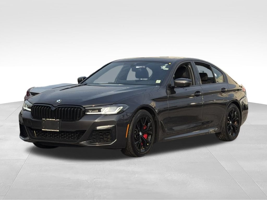 Used 2023 BMW 540i xDrive w/ M Sport Package AWD/4WD image 3