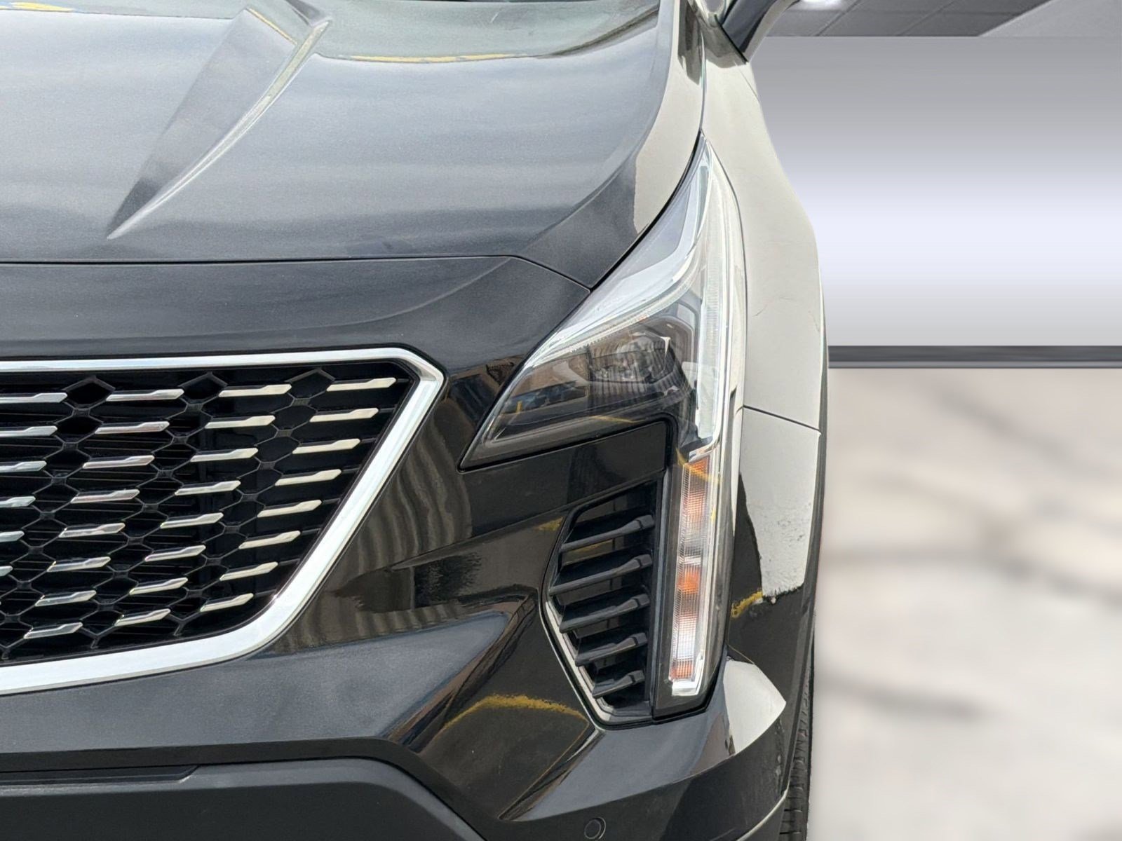 Used 2023 Cadillac XT4 Premium Luxury w/ Driver Assist Package image 9