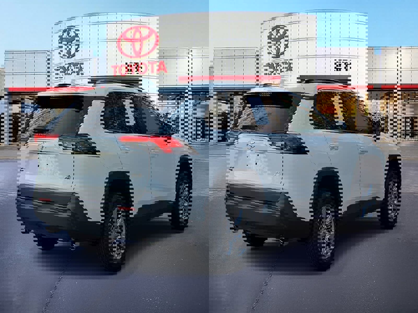 Used 2023 Toyota RAV4 XLE w/ Convenience Package image 5