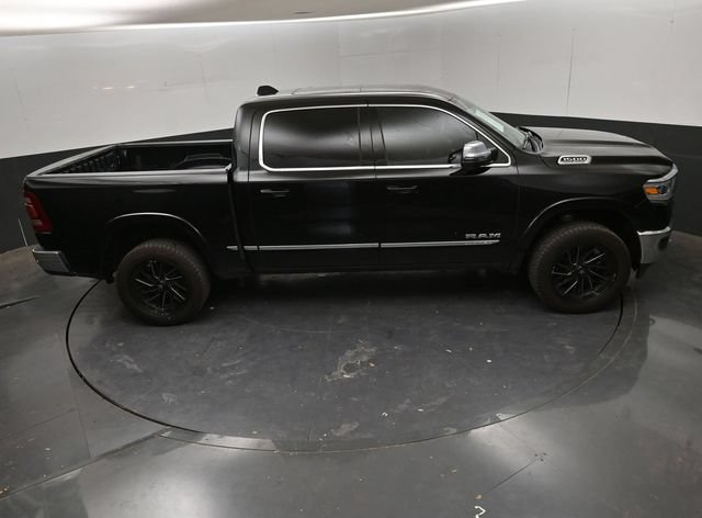 Used 2024 RAM 1500 Limited AWD/4WD image 17