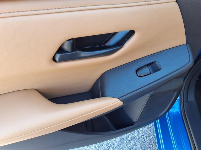 Used 2025 Nissan Sentra SV w/ SV Premium Package FWD image 19