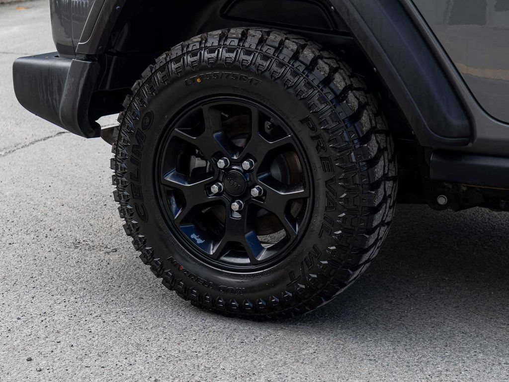 Used 2023 Jeep Wrangler Unlimited Sport AWD/4WD image 10