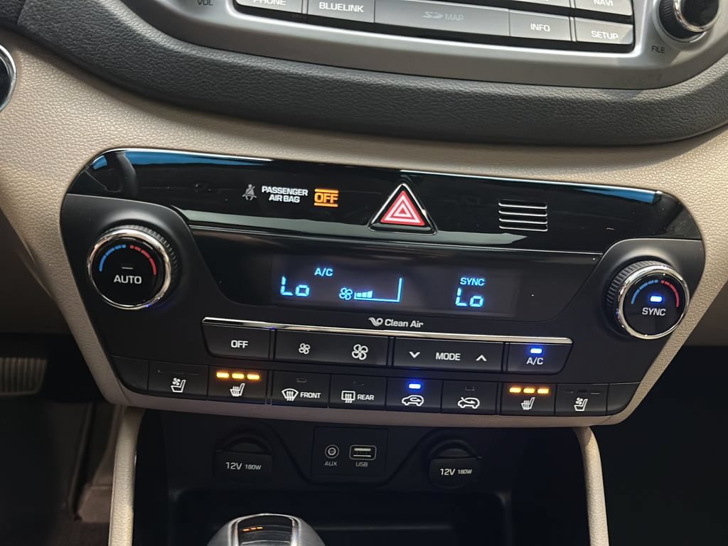 Used 2017 Hyundai Tucson Limited w/ Limited Ultimate Package 03 FWD image 32