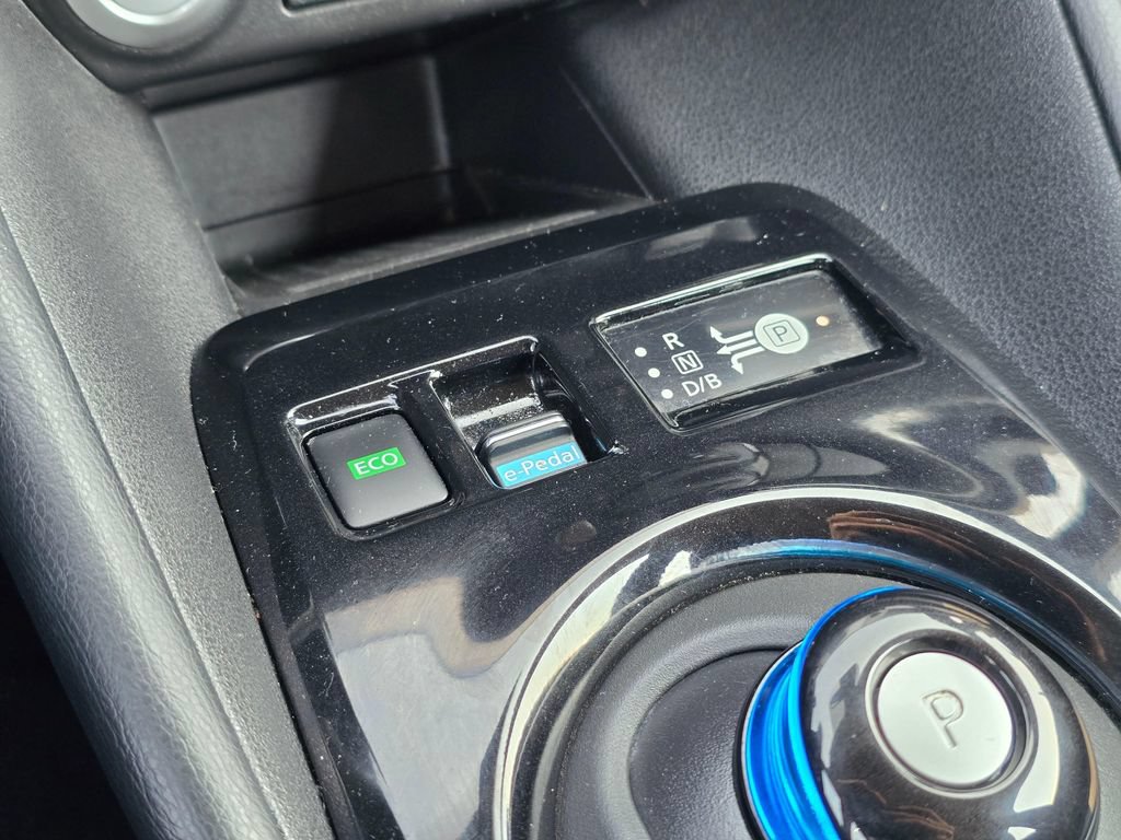 Used 2023 Nissan Leaf SV Plus FWD image 23
