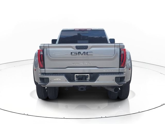Used 2026 GMC Sierra 3500 Denali Ultimate AWD/4WD image 6