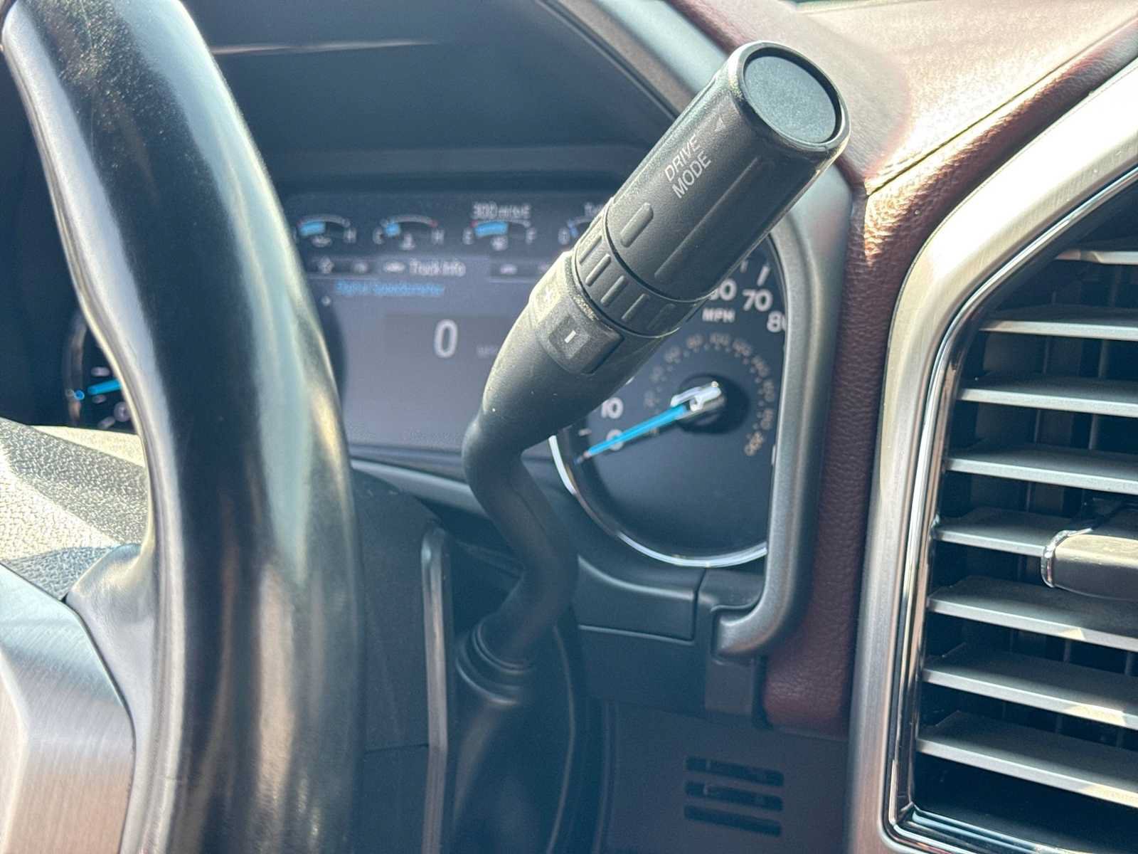 Used 2020 Ford F250 Platinum AWD/4WD image 33