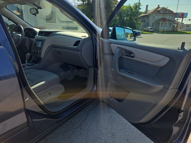 Used 2013 Chevrolet Traverse LS FWD image 36