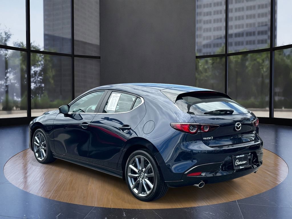 Used 2019 MAZDA MAZDA3 Hatchback FWD image 4