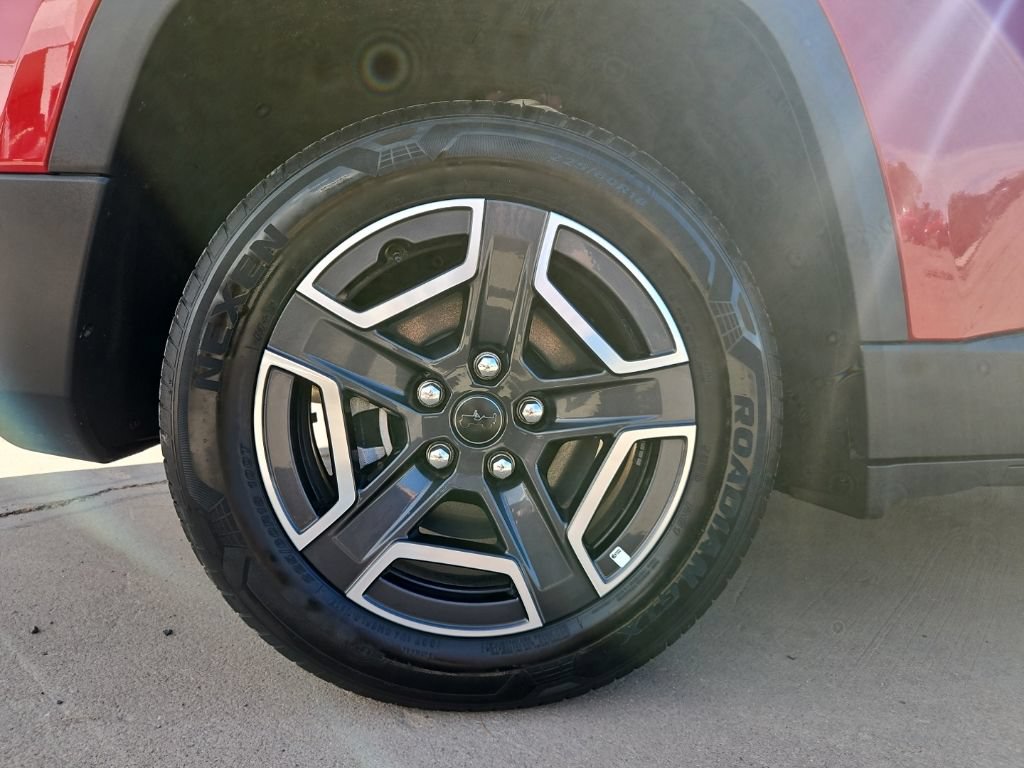 Used 2026 Jeep Cherokee Limited AWD/4WD image 9