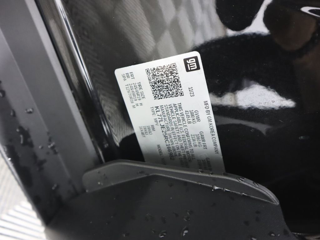 Used 2024 Chevrolet Trax RS image 25