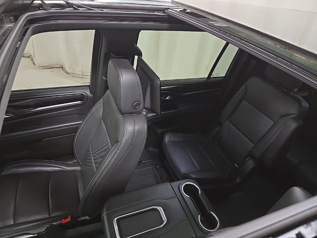 Used 2021 GMC Yukon XL Denali AWD/4WD image 49