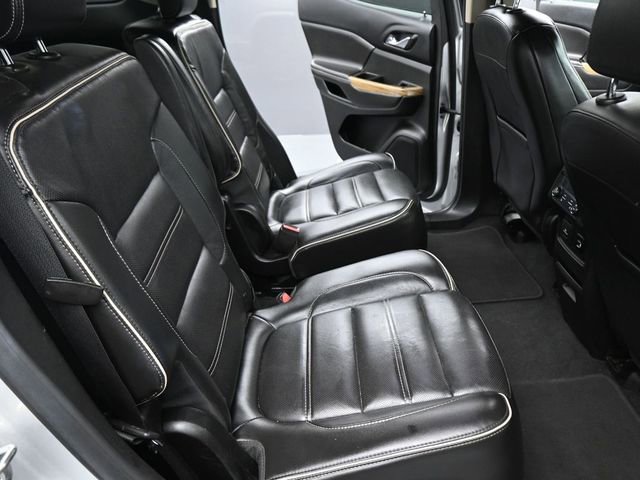 Used 2017 GMC Acadia Denali image 24