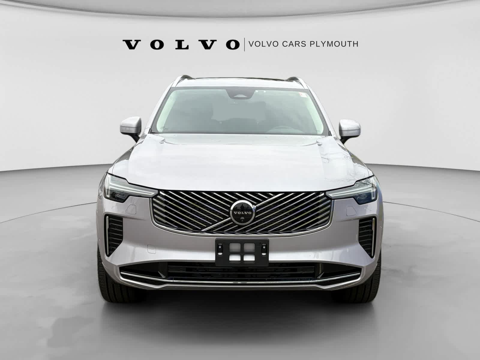 Used 2026 Volvo XC90 B6 Plus AWD/4WD image 2