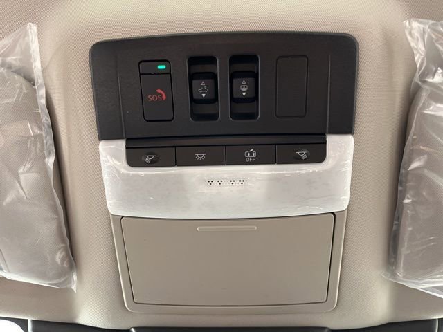 New 2026 Nissan Pathfinder SL w/ SL Premium Package AWD/4WD image 34