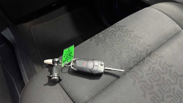 Used 2019 Ford F150 XLT w/ Equipment Group 302A Luxury AWD/4WD image 35