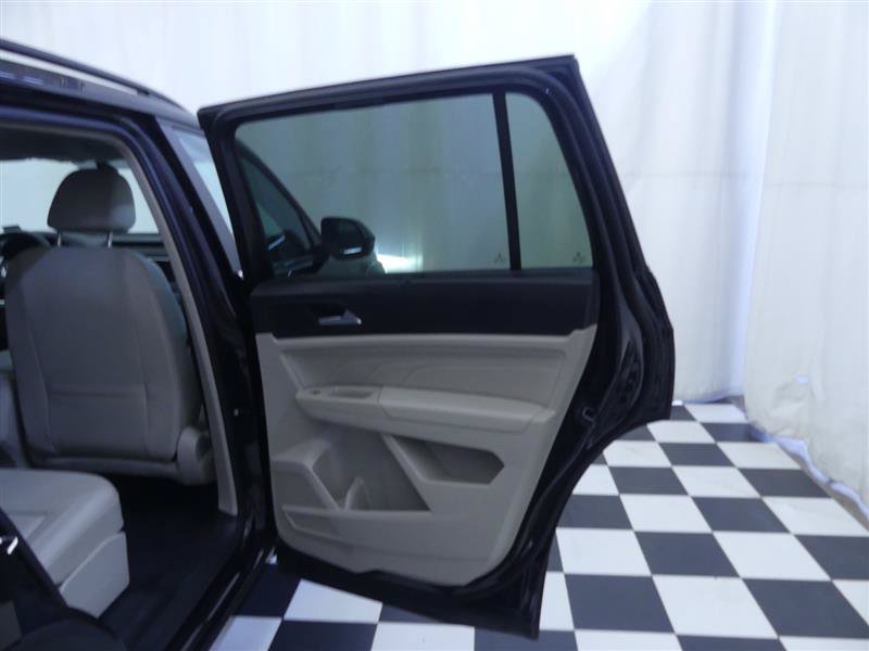 Used 2022 Volkswagen Atlas SE AWD/4WD image 26