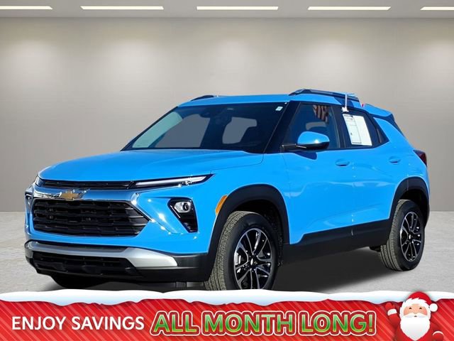 Used 2024 Chevrolet TrailBlazer LT w/ LT Cold Weather Package image 1