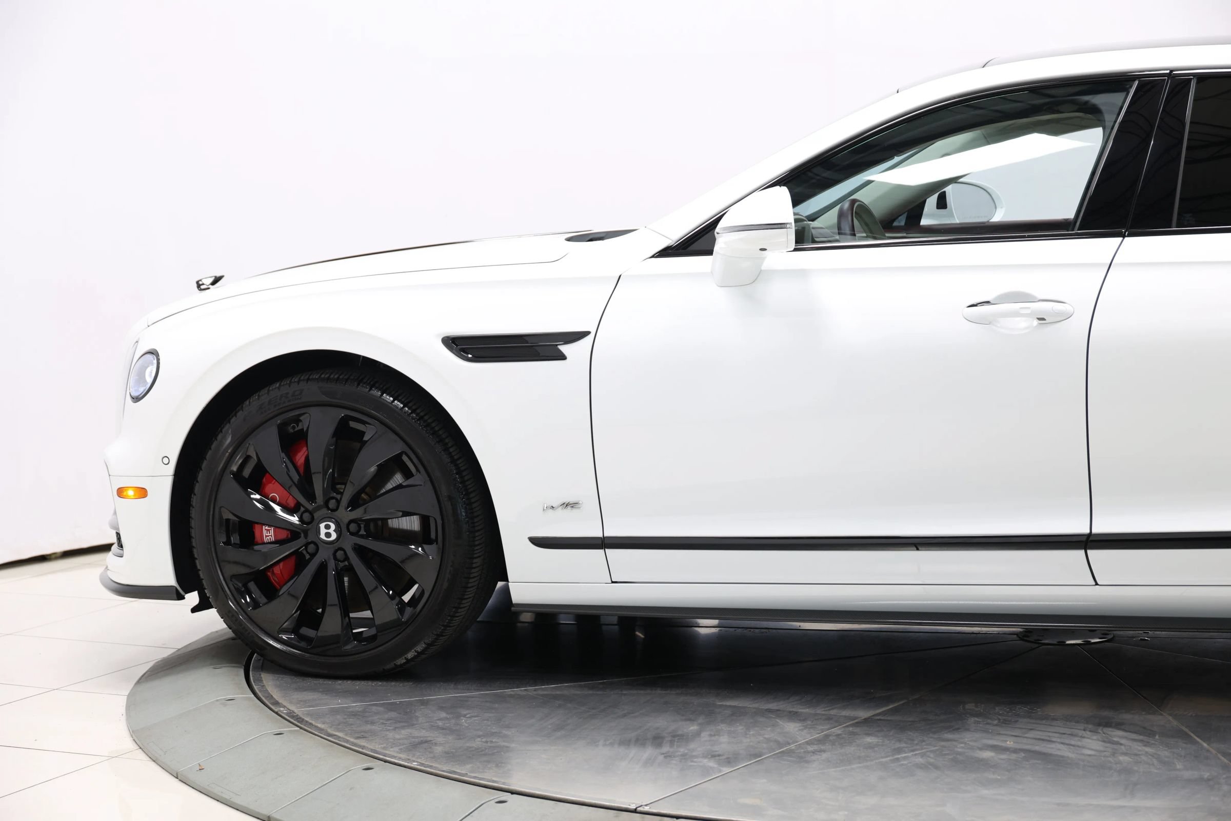 Used 2022 Bentley Flying Spur W12 AWD/4WD image 10