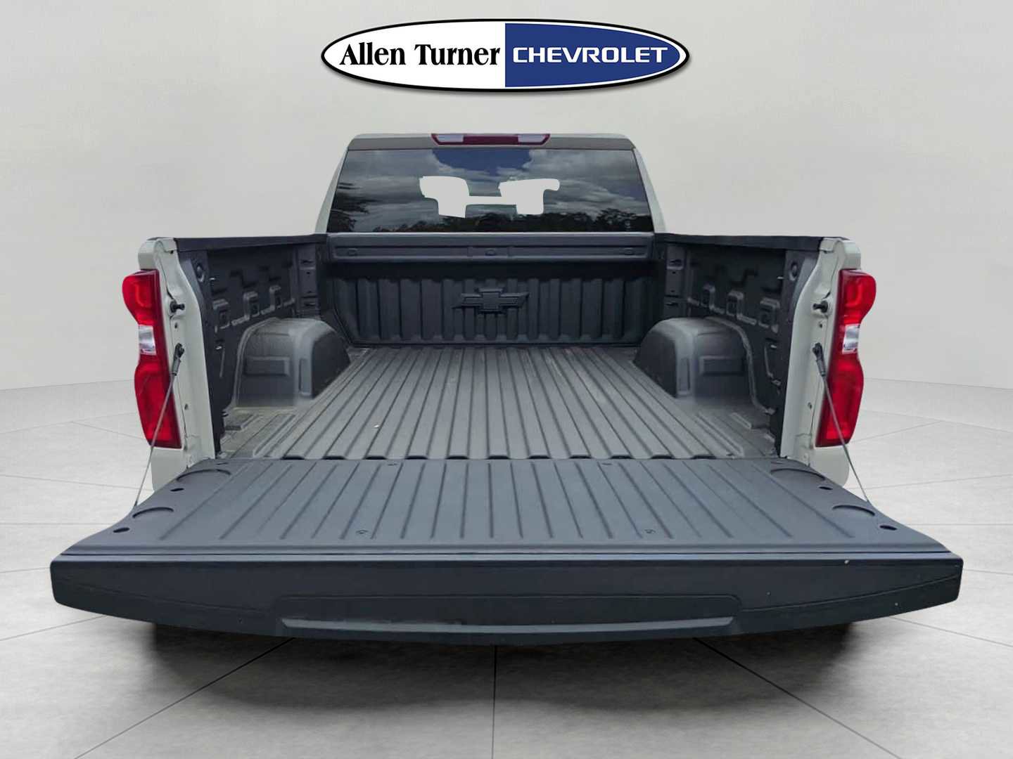 New 2026 Chevrolet Silverado 1500 RST w/ RST Select Package AWD/4WD image 7