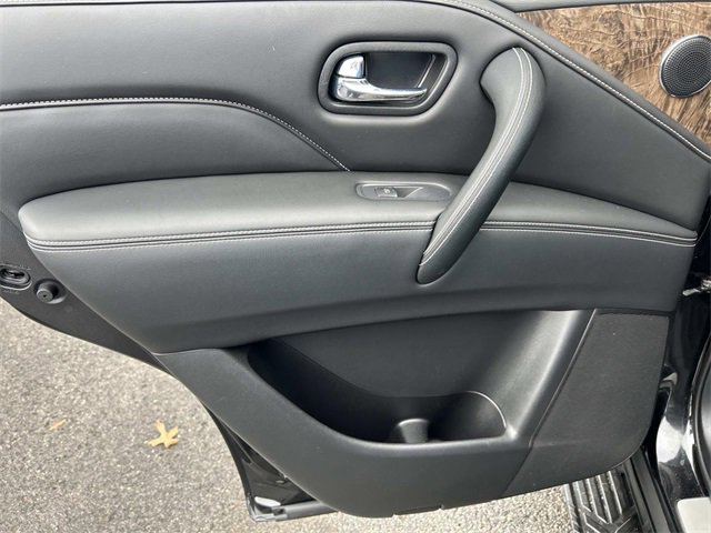 Certified 2024 INFINITI QX80 Premium Select w/ Cargo Package image 22