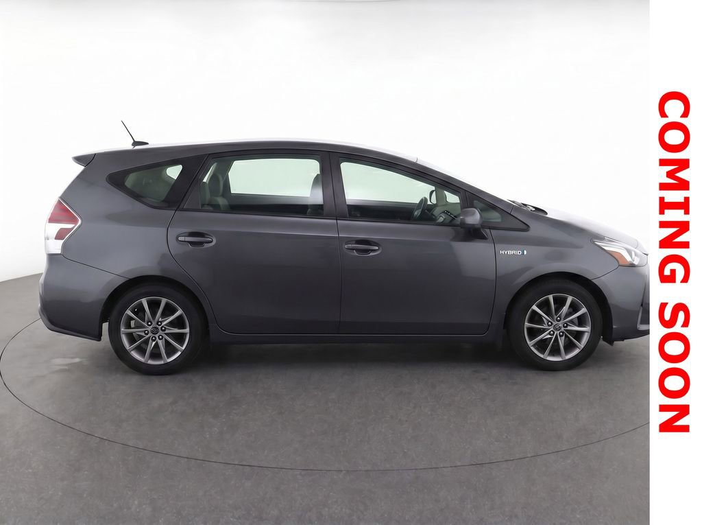Used 2017 Toyota Prius V Five w/ Advanced Technology Package FWD image 10