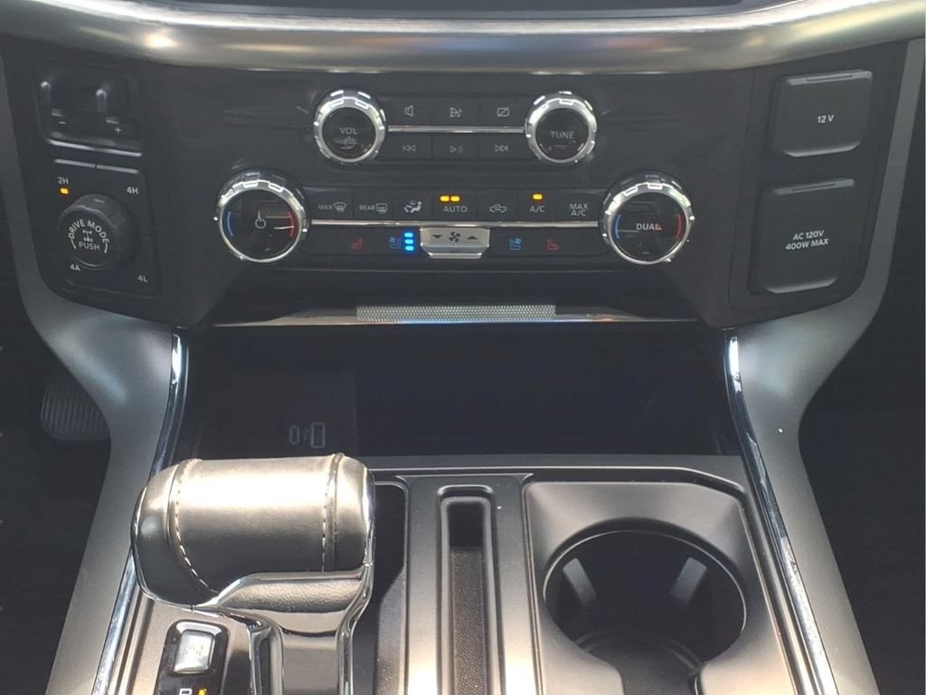 Used 2022 Ford F150 Lariat AWD/4WD image 18