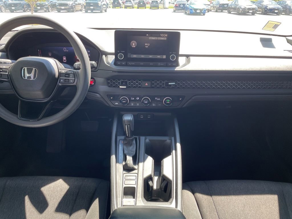 Used 2023 Honda Accord EX image 12
