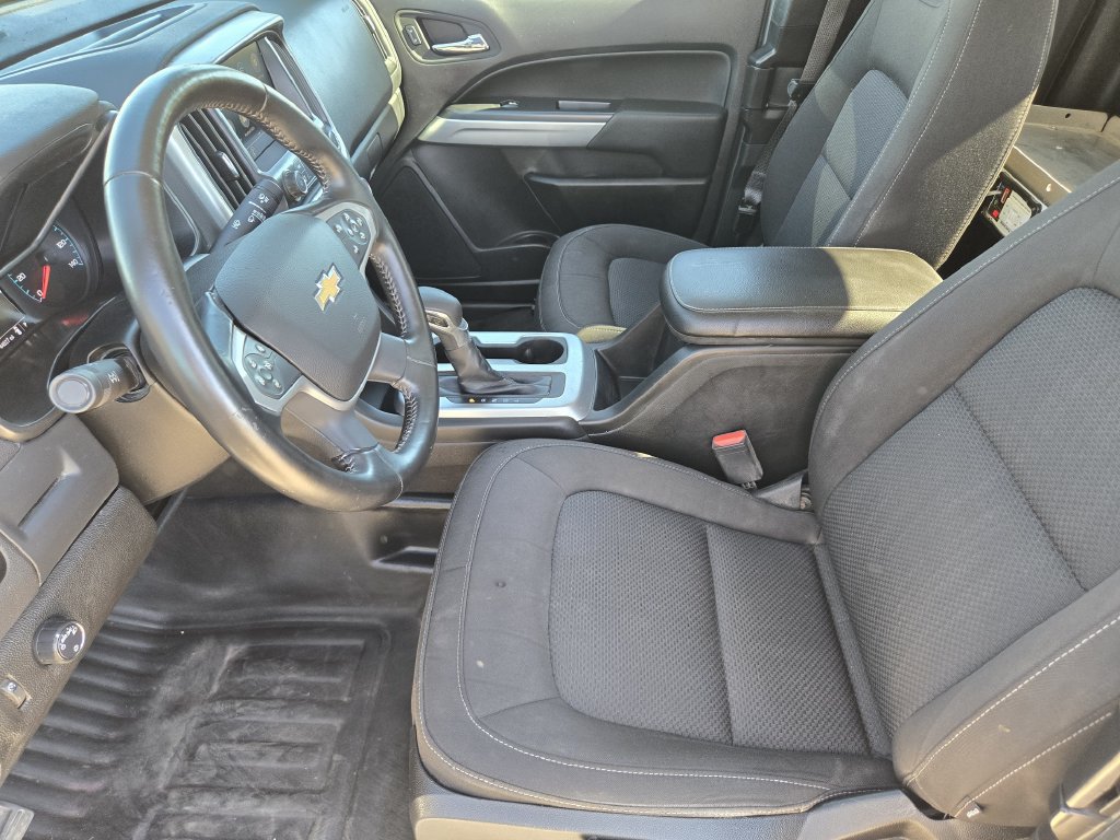 Used 2022 Chevrolet Colorado LT w/ Fleet Safety Package RWD image 13