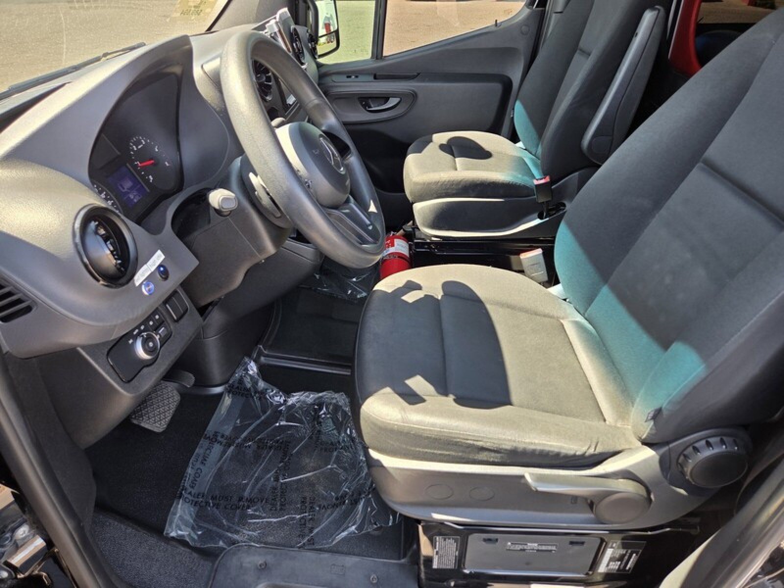 Used 2020 Mercedes-Benz Sprinter 3500 image 11