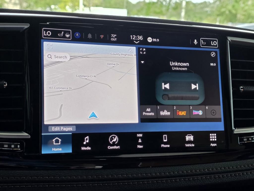 New 2026 Chrysler Pacifica Pinnacle w/ Trailer Tow Group image 30