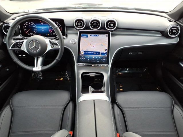 Used 2025 Mercedes-Benz C 300 4MATIC Sedan image 4