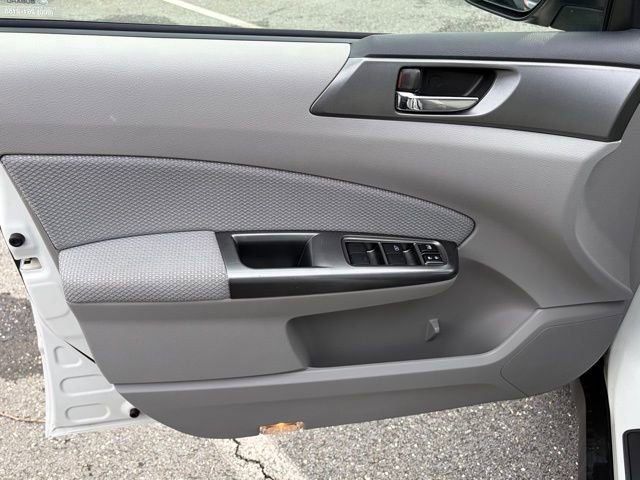 Used 2012 Subaru Forester 2.5X Premium w/ All-Weather Pkg image 12