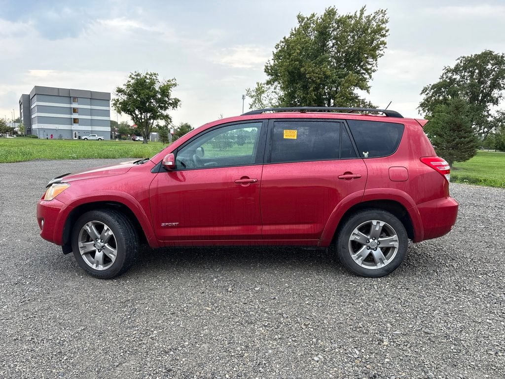 Used 2009 Toyota RAV4 Sport AWD/4WD image 4