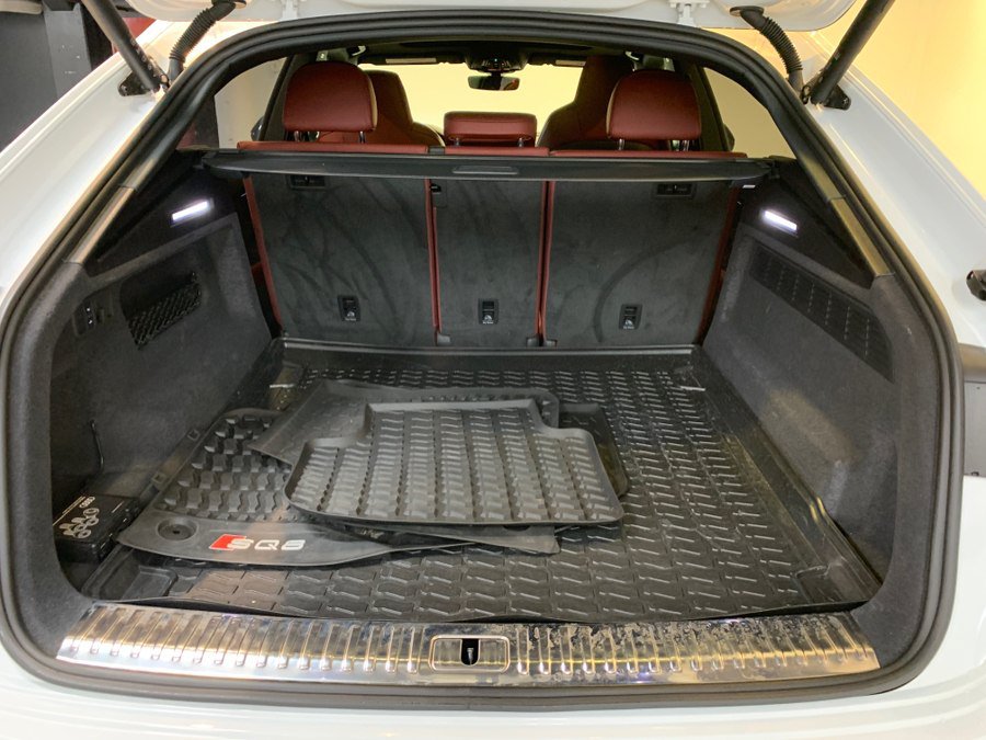 Used 2024 Audi SQ8 Premium Plus w/ S Sport Package AWD/4WD image 10