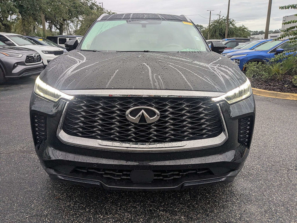 Used 2025 INFINITI QX60 Luxe w/ Cargo Package FWD image 10