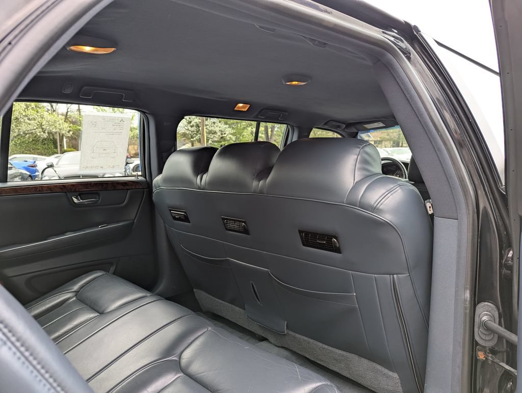 Used 2007 Cadillac DTS FWD image 50