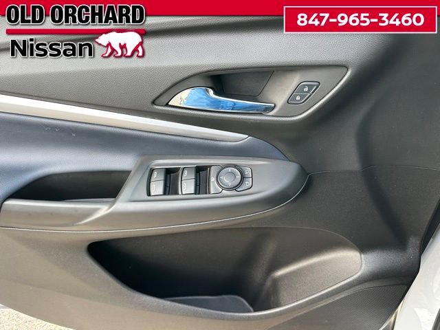 Used 2023 Chevrolet Bolt EUV LT w/ Convenience Package FWD image 9