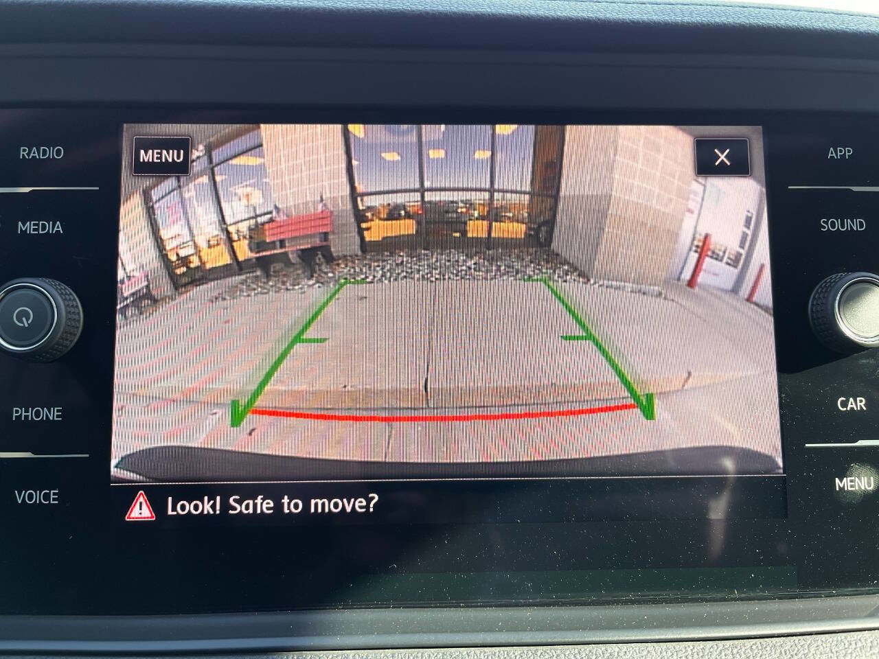 Used 2019 Volkswagen Jetta SEL image 13