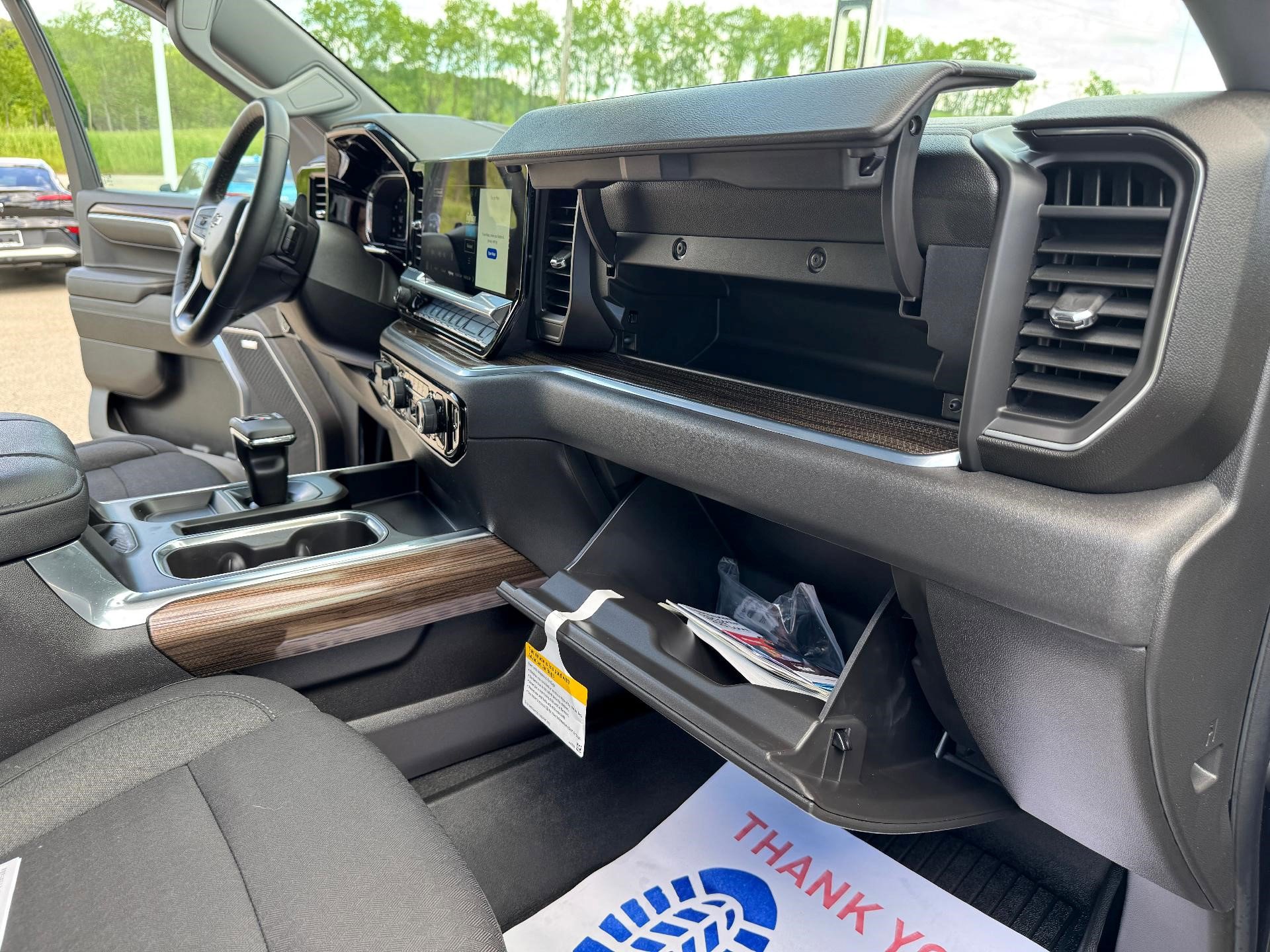 Certified 2024 Chevrolet Silverado 1500 LT Trail Boss w/ Convenience Package II image 26