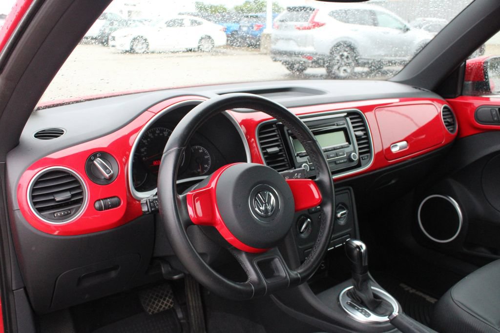 Used 2012 Volkswagen Beetle 2.5 FWD image 2