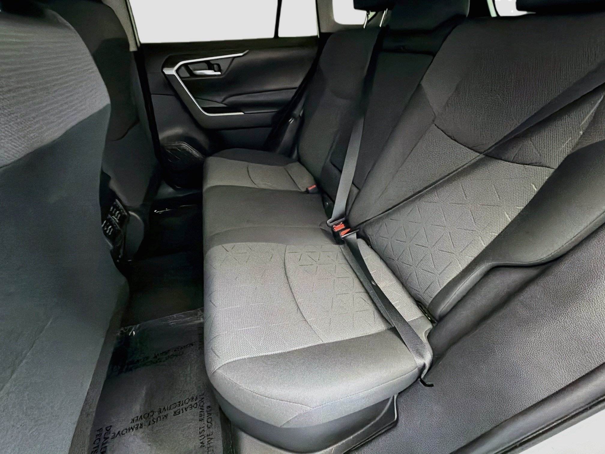 Used 2020 Toyota RAV4 XLE w/ Carpet Mat Package AWD/4WD image 13