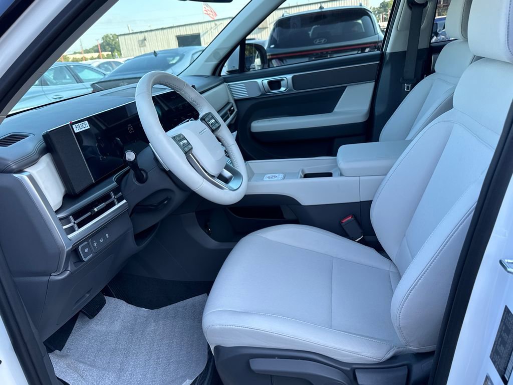 New 2026 Hyundai Santa Fe SE image 9
