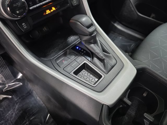 Certified 2024 Toyota RAV4 XLE FWD image 22